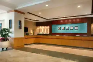 Ilikai Hotel & Luxury Suites, Гонолулу