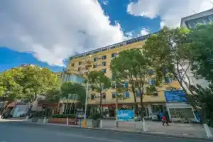 Shun Xing Hotel, Дали