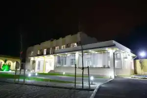 Planet Inn Hotel Baku, Баку