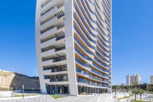 Sunset Waves 1-135 in Benidorm, Бенидорм