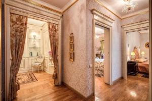 Luxurious Apartment in the Center of Sorrento, Сорренто