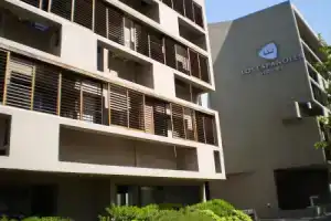 Hotel «Los Españoles Plus», Сантьяго