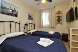 Apartamentos Torre Principado, Бенидорм
