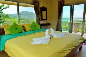 Отель «Byemuang Khaokho View Talaymok», Кхао-Кхо