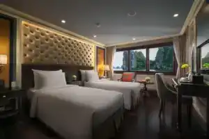 Отель «Halong Paloma Cruise», Халонг