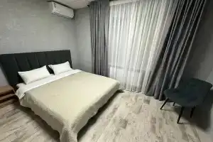 Rent Min-Vody (Рент Мин-Воды), Красный Пахарь