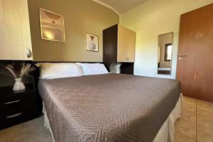 Holiday Apartment "orchidea" With Swimming Pool and Private Beach, Маттината