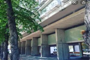 Bright studio with great location. Huge glazed balcony., Эспоо
