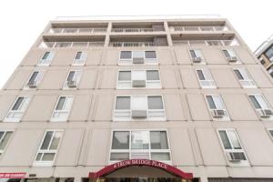 Harvard Square Apartments by Next Star, Бостон