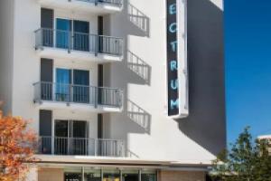 S1bf Rare Find - Bright and Modern 1-br w Free Parking, Атланта