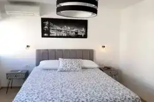 Sea view apartment Zara Bruna, Задар