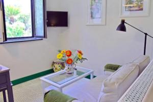 La Dimora 3: Comfort, Garden and Pool, Сант-Агата-суи-Дуэ-Гольфи