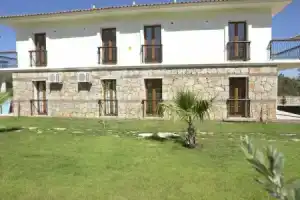 ORKA Village Apartments, Олюдениз