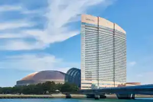 Отель «Hilton Fukuoka Sea Hawk», Фукуока