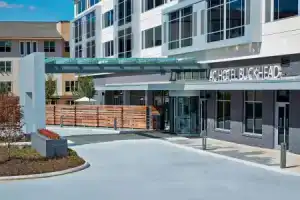 AC Hotel by Marriott Atlanta Buckhead at Phipps Plaza, Атланта