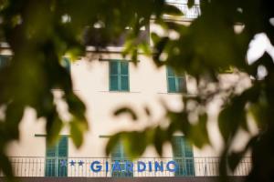 Hotel «Giardino», Фоллоника