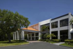 Отель «Courtyard by Marriott Sarasota/Riverfront», Брадентон