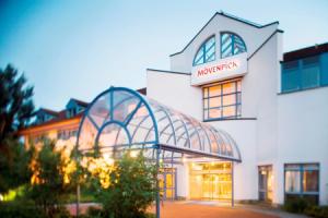 Mövenpick Hotel München-Airport, Халльбергмос