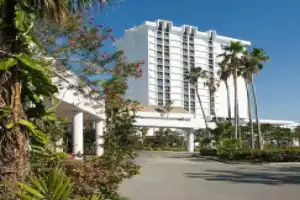 Отель «Bahia Mar - Fort Lauderdale Beach - DoubleTree by Hilton», Форт-Лодердейл