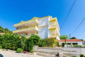 Apartments Meri, Раб
