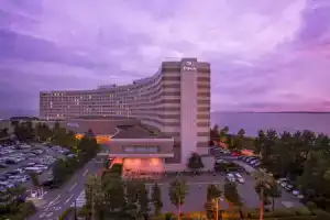 Отель «Hilton Tokyo Bay», Токио