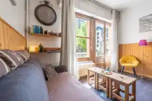 Warm Haven in Chamonix with Balcony, Шамони