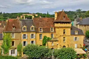 Отель «Hôtel La Couleuvrine Sarlat Centre Ville», Сарла-ла-Канеда