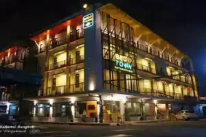 Хостел «Bed@Town», Бангкок