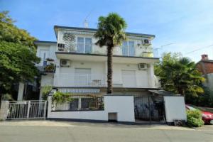Apartmani Crikvenica 30098 - Dijana, Цриквеница