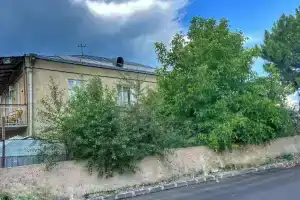 Guest House, Севан