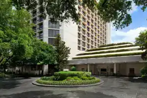 Отель «The St. Regis Houston», Хьюстон