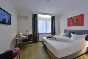 Hotel «Rosenhof GmbH», Рамштайн