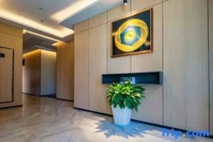 Yiju Hotel （Fengcheng 10th Road Metro,Xi’an North Station), Сиань