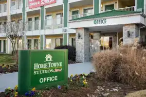 Апарт-отель «HomeTowne Studios by Red Roof Dallas -», Ирвинг