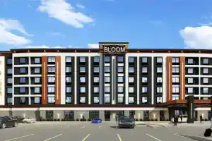 Bloom Mississauga, Tapestry Collection by Hilton, Брамптон