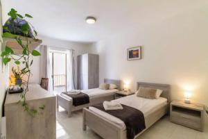 SwieqiStay room2 private bath - Paceville, Пемброк