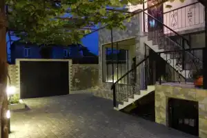 Nita Apartment, Кобулети