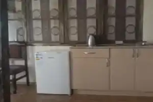 Lucy b&b, Горис