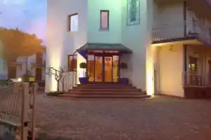 Hotel «Villa Rosa», Сирмионе