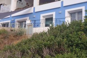 Beachside Retreat - Sleeps 4, Terrace & Views, Миртеа