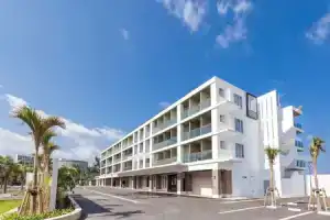 Kariyushi Lch. Resort, Наго