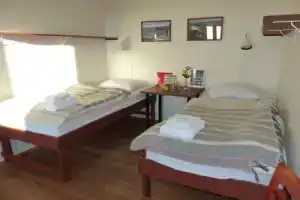 Aurora Lodge Hotel, Хволсволлур