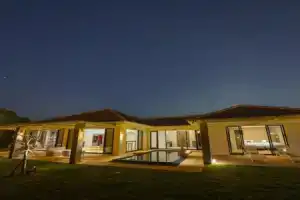 Отель «Kanehide Kise Country Club», Наго
