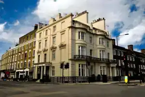Brunel Hotel, Лондон