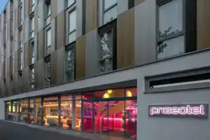 Отель «prizeotel Bremen-City», Бремен