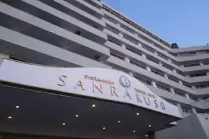 Hotel «Sanrakuso», Сирахама