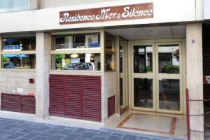 Studio Massenet Five Stars Holiday House, Ницца