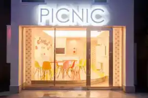 Picnic Hostel Osaka, Осака