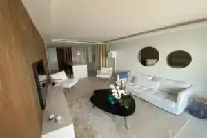 Croisette Immo, Канны