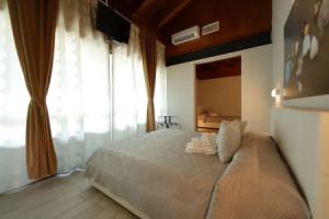 Garda Luxury Rooms, Пескьера-дель-Гарда